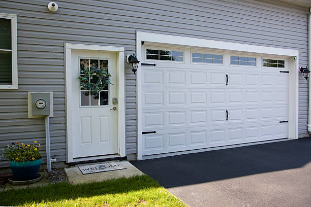 24/7 Emergency Garage Door Panel Replacement experts in Scotts Valley, CA